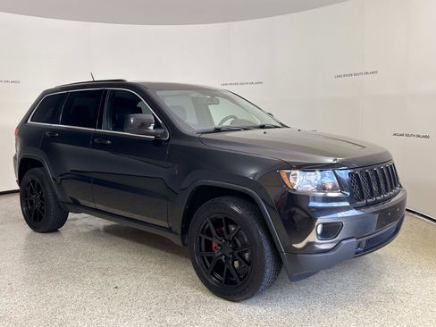 Used 2012 Jeep Grand Cherokee Altitude AWD/4WD image 7