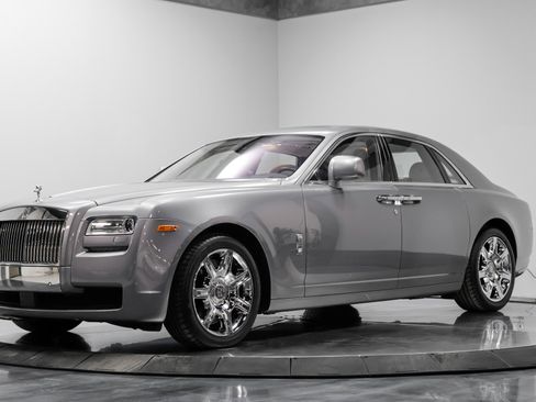 Used 2010 Rolls-Royce Ghost image 4
