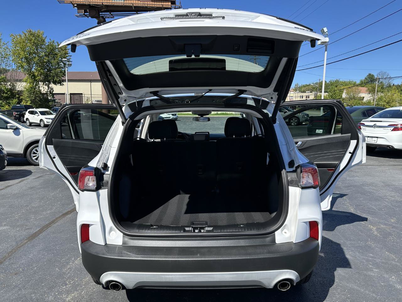 Used 2021 Ford Escape SE w/ Convenience Package AWD/4WD image 32