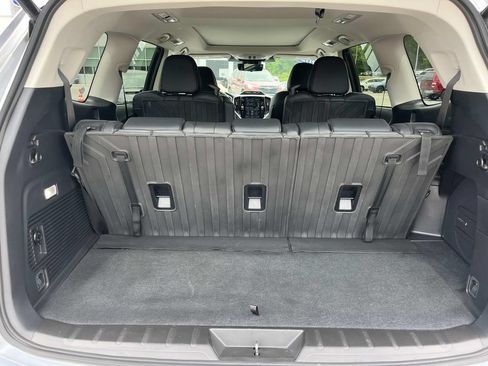 Certified 2025 Subaru Ascent Touring AWD/4WD image 21