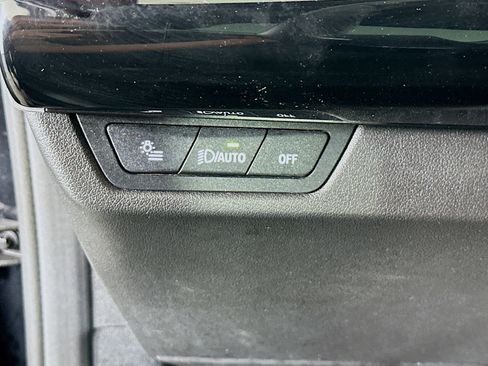 Used 2025 BMW X1 xDrive28i image 17