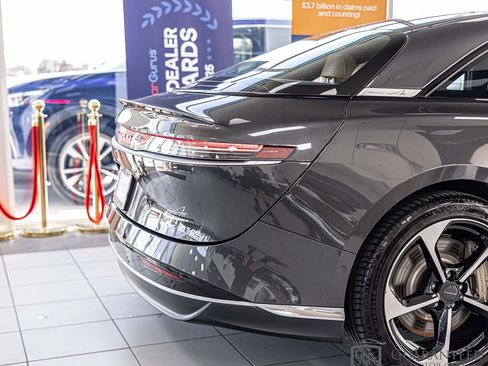 Used 2024 Lucid Air Touring AWD/4WD image 15