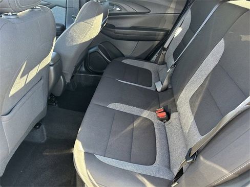 Used 2025 Chevrolet TrailBlazer LT image 18