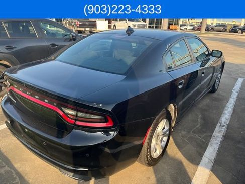 Used 2023 Dodge Charger SXT RWD image 7
