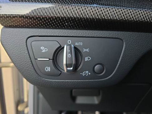 Used 2022 Audi SQ5 Premium AWD/4WD image 26