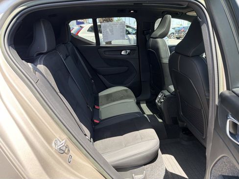 Certified 2023 Volvo XC40 Recharge Ultimate w/ Protection Package Premier AWD/4WD image 24