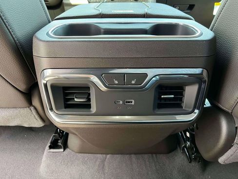 New 2026 GMC Sierra 1500 Denali w/ Denali Reserve Package AWD/4WD image 15