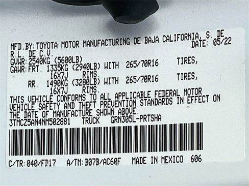 Used 2022 Toyota Tacoma TRD Off-Road image 27