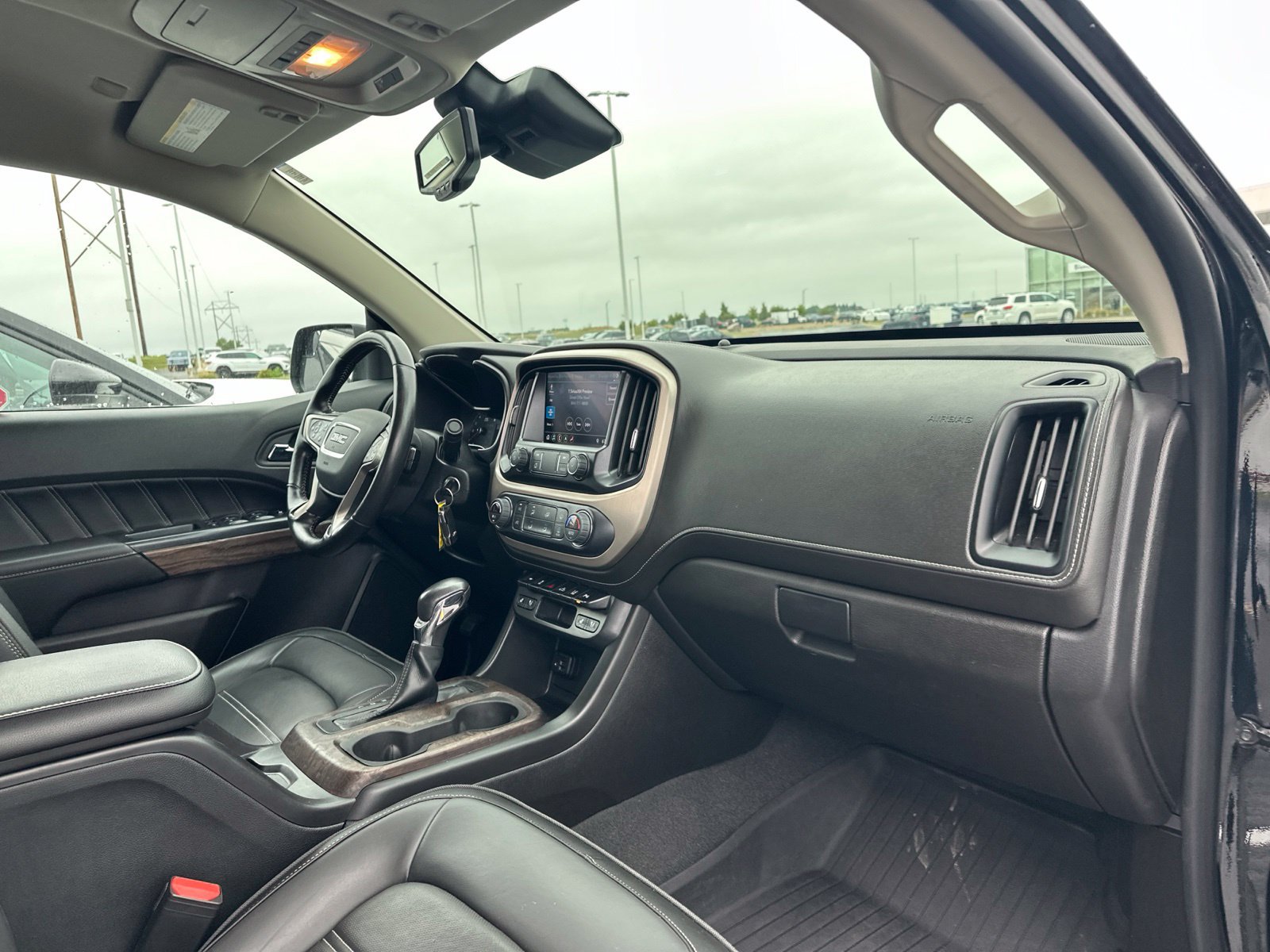 Used 2022 GMC Canyon Denali AWD/4WD image 36
