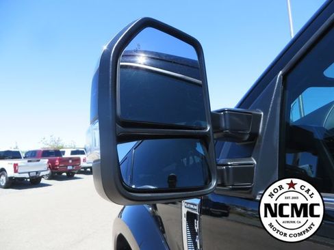 Used 2017 Ford F450 Platinum w/ FX4 Off-Road Package AWD/4WD image 15