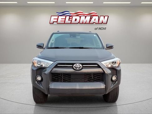 Used 2024 Toyota 4Runner SR5 Premium w/ Moonroof Package AWD/4WD image 9