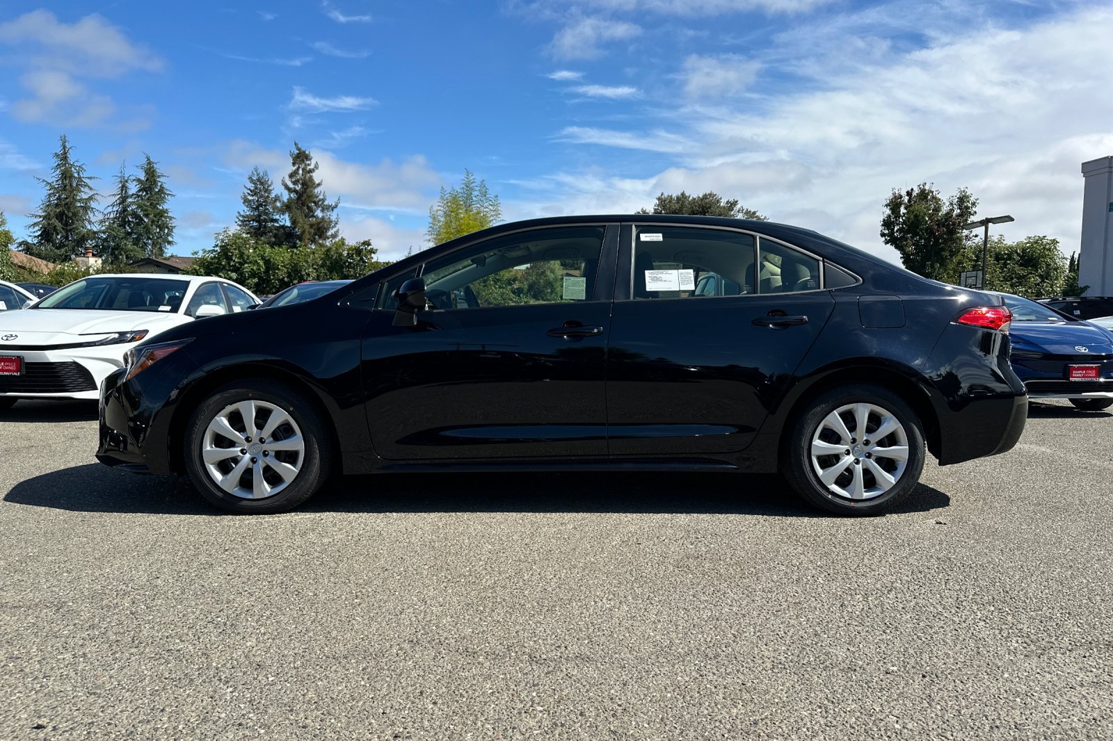 New 2026 Toyota Corolla LE FWD image 6