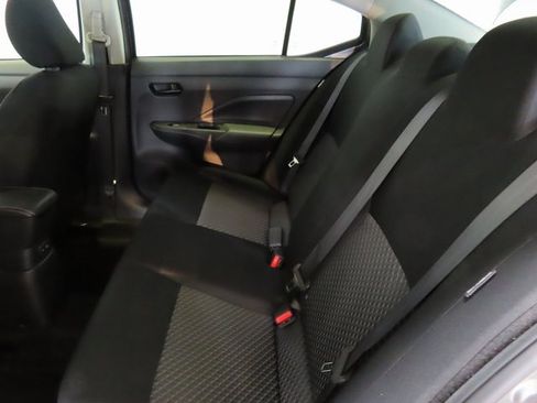 Used 2023 Nissan Versa S image 27