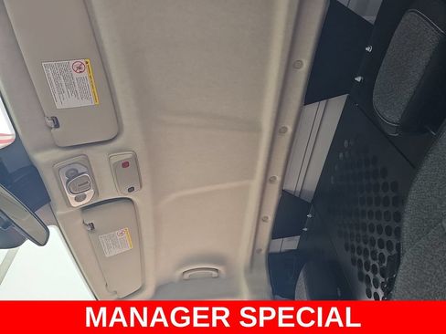 Used 2025 RAM ProMaster 2500 w/ U-Haul Equipment Group FWD image 29