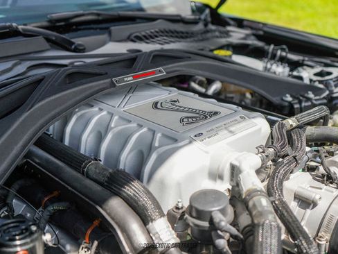 Used 2022 Ford Mustang Shelby GT500 w/ Technology Package image 20