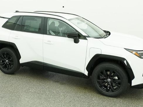 New 2026 Toyota RAV4 AWD Plug-in Hybrid image 15