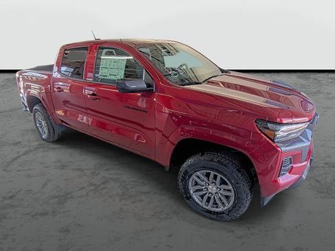 New 2026 Chevrolet Colorado LT w/ LT Convenience Package AWD/4WD image 4