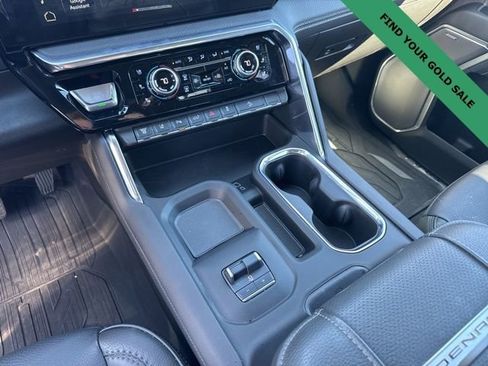 Used 2025 GMC Sierra 3500 Denali w/ Denali Reserve Package image 23