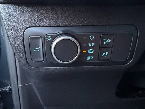 Used 2022 Ford Escape SE w/ Convenience Package image 19