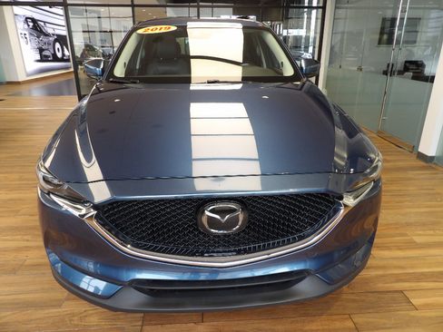 Used 2019 MAZDA CX-5 Grand Touring image 2