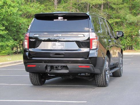 Used 2021 Chevrolet Tahoe Z71 w/ Luxury Package image 11