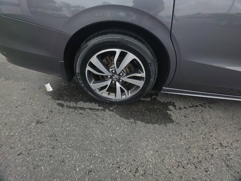 Used 2021 Honda Odyssey Touring image 11