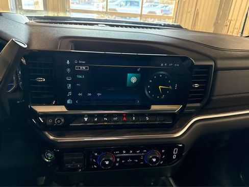 Used 2025 Chevrolet Silverado 2500 LTZ w/ LTZ Plus Package image 13