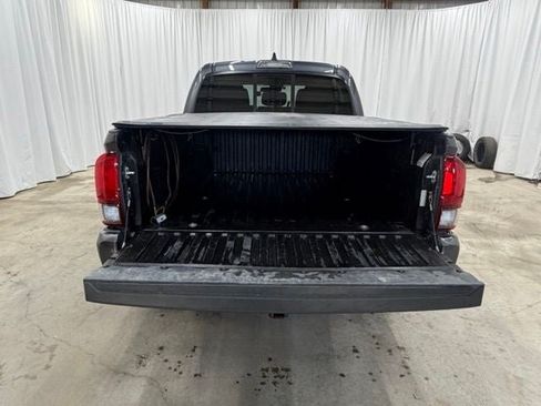 Used 2023 Toyota Tacoma SR AWD/4WD image 22