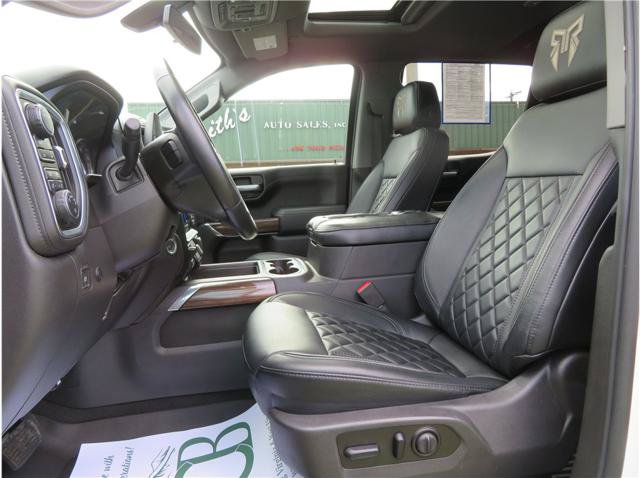 Used 2021 Chevrolet Silverado 1500 RST w/ Convenience Package II AWD/4WD image 5