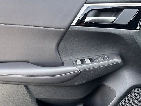 New 2026 Mitsubishi Outlander SE AWD/4WD image 11