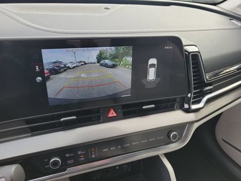 Used 2025 Kia Sportage EX AWD/4WD image 33