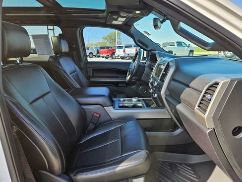 Used 2019 Ford Expedition XLT w/ Equipment Group 201A image 36