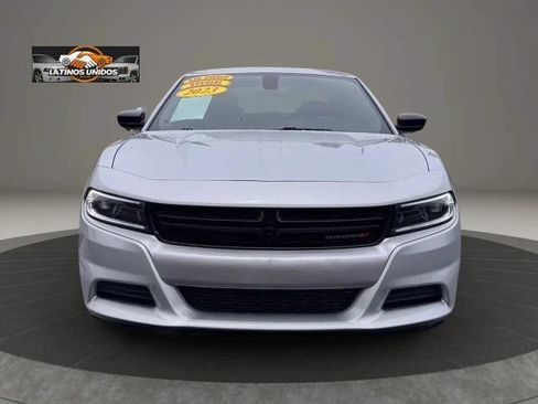 Used 2023 Dodge Charger SXT RWD image 2
