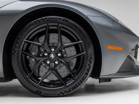 Certified 2015 Ferrari F12 Berlinetta image 18