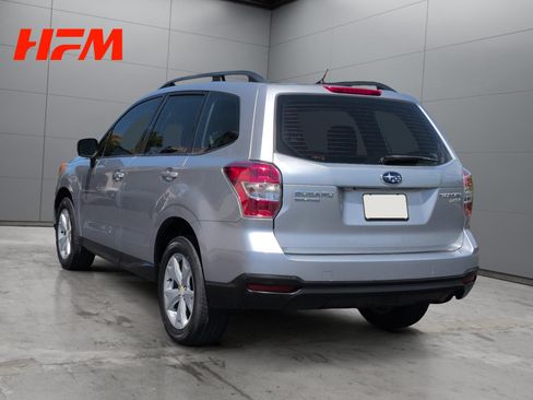 Used 2015 Subaru Forester 2.5i w/ Alloy Wheel Package AWD/4WD image 3
