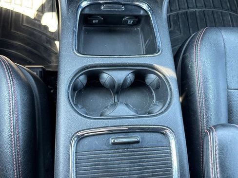 Used 2019 Dodge Grand Caravan GT w/ Safety Sphere Group FWD image 11