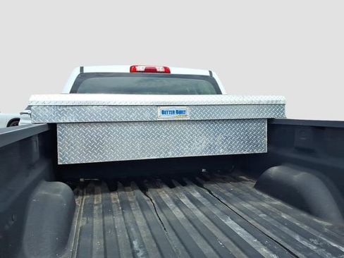 Used 2018 Chevrolet Silverado 1500 W/T AWD/4WD image 28