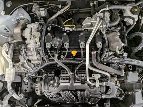 Used 2024 Nissan Altima 2.5 SV FWD image 25