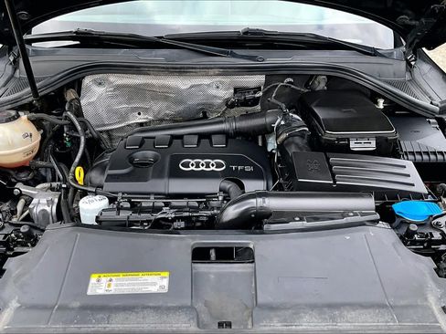 Used 2018 Audi Q3 2.0T Premium FWD image 32
