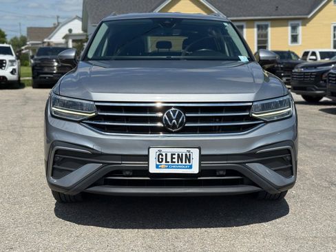 Used 2022 Volkswagen Tiguan SE AWD/4WD image 10