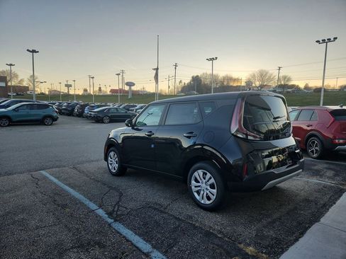 New 2025 Kia Soul LX image 5