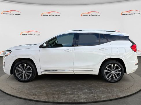 Used 2019 GMC Terrain Denali w/ Advanced Safety Package AWD/4WD image 7