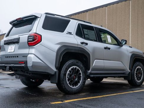 New 2026 Toyota 4Runner TRD Off-Road image 7