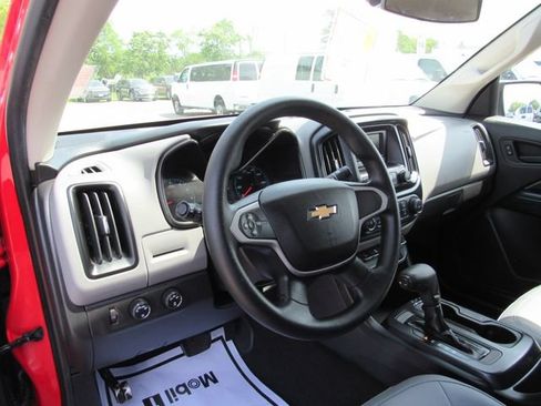 Used 2016 Chevrolet Colorado W/T w/ WT Convenience Package AWD/4WD image 12