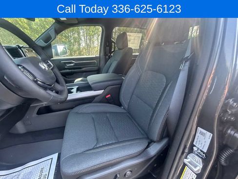 New 2026 RAM 1500 Big Horn AWD/4WD image 22