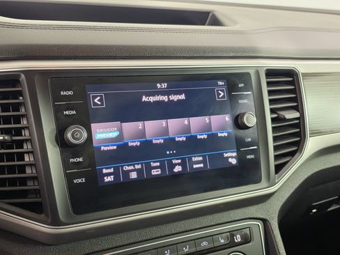 Used 2019 Volkswagen Atlas SE FWD image 23