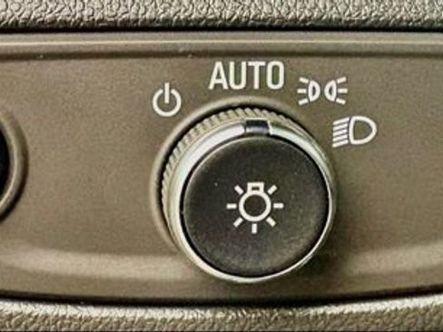 Used 2022 Chevrolet TrailBlazer ACTIV w/ Sun and Liftgate Package image 30