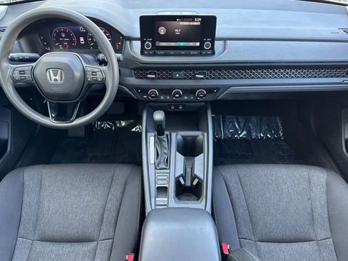 Used 2025 Honda Accord SE image 15