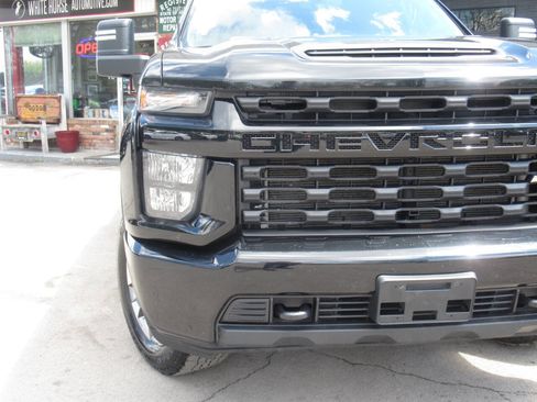 Used 2022 Chevrolet Silverado 2500 Custom w/ Gooseneck/5TH Wheel Package AWD/4WD image 3