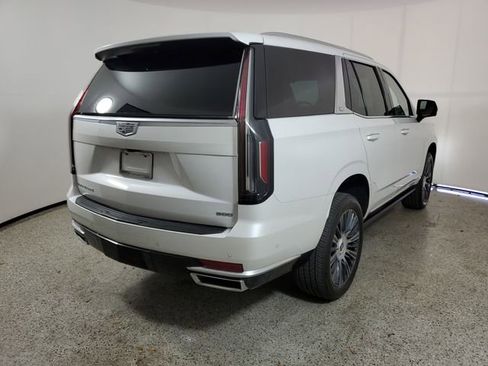 Used 2023 Cadillac Escalade Premium Luxury Platinum image 5